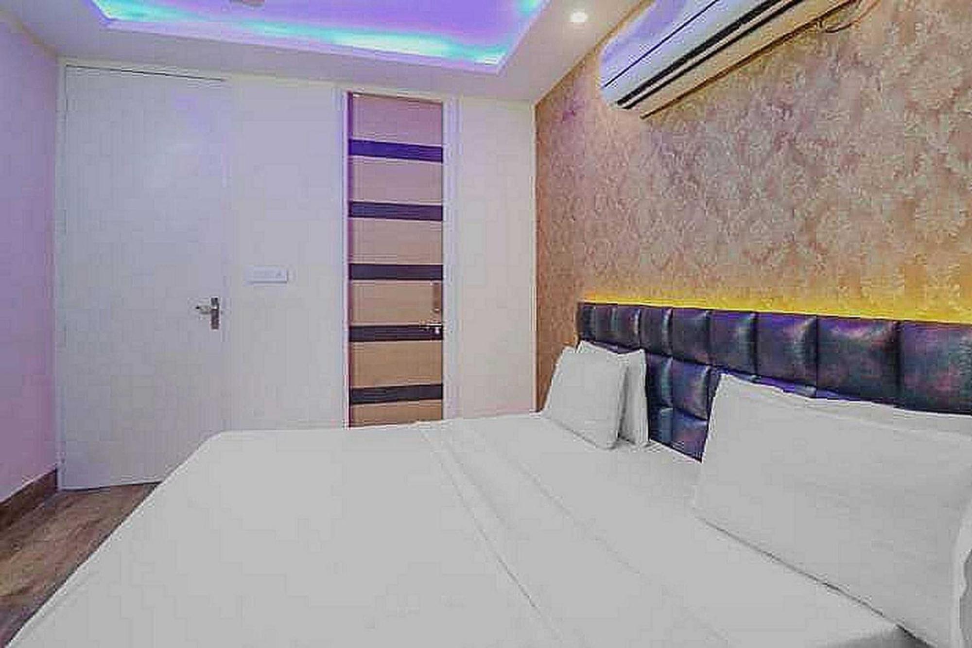 Super Hotel O Vivaan Residency Rohtak エクステリア 写真